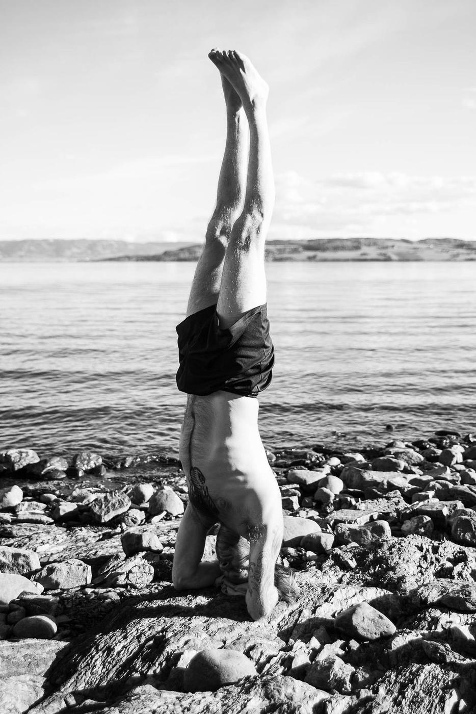 Yogastilling ved Mjøsa — fra miljøet rundt Yoga Expo